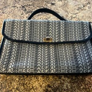 PIERRE CARDIN VINTAGE MINI BRIEFCASE STYLE HANDBAG lovely!!!